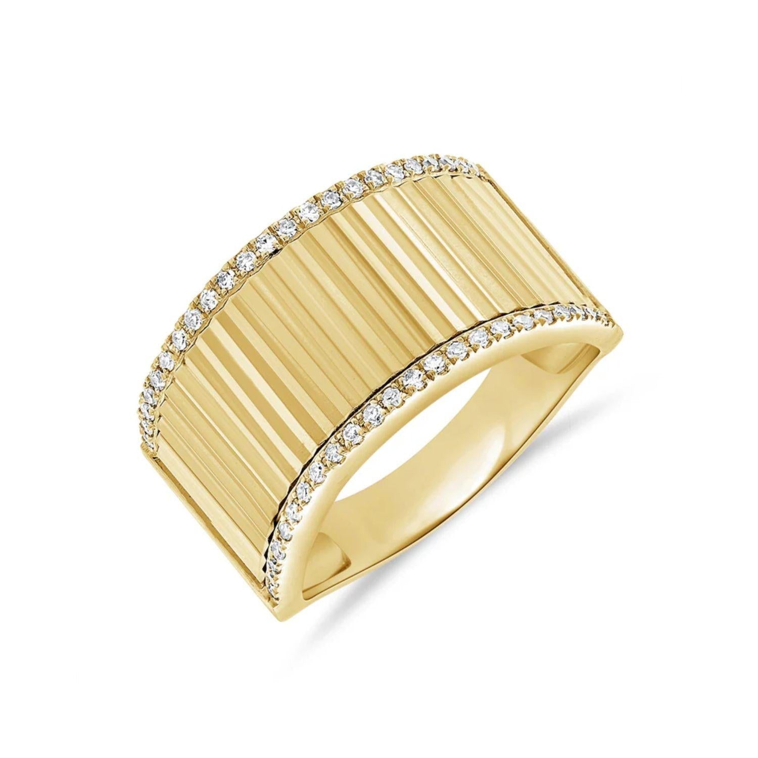 Diamond Fluted Band