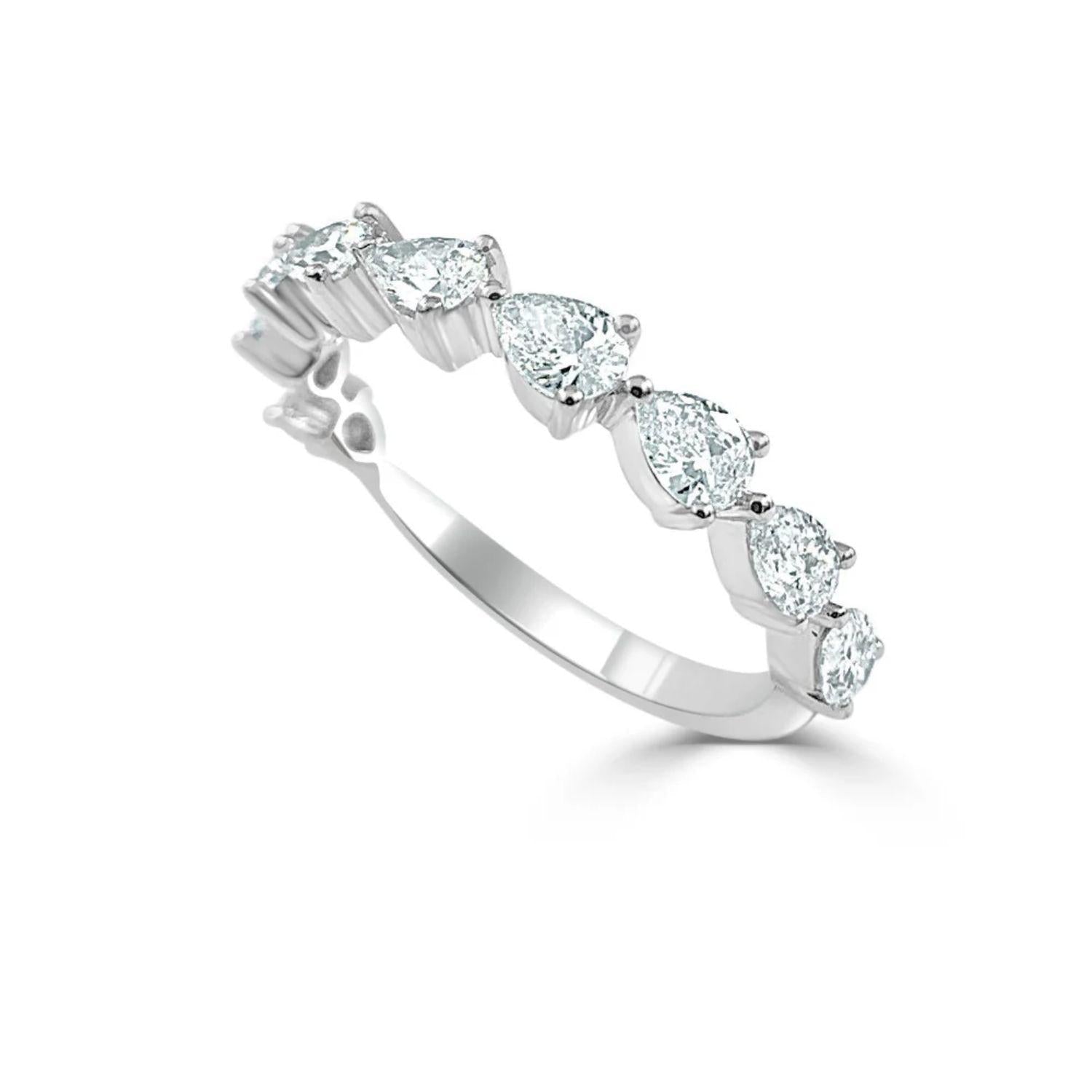 Pear - Shape Diamond Ring