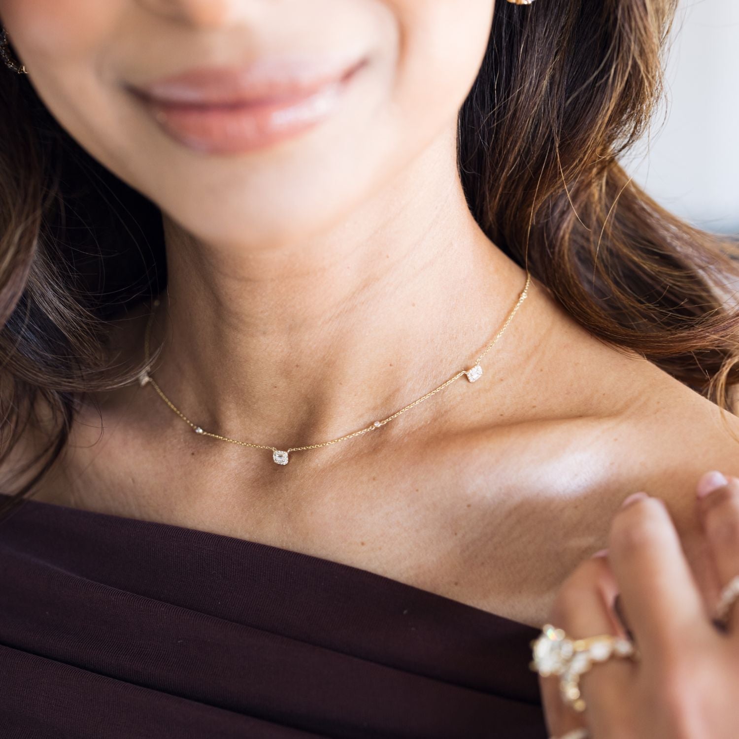 Signature Emerald Halo Necklace