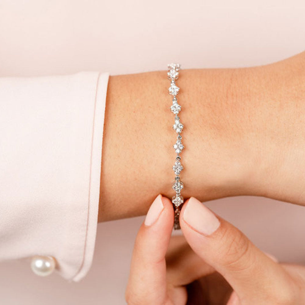 Flower Cluster Link Diamond Bracelet