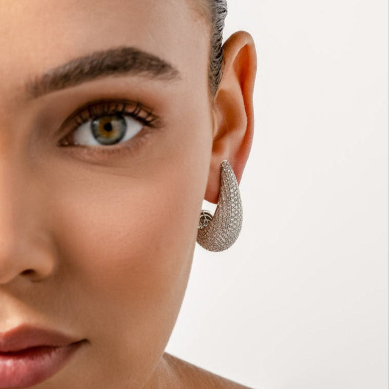 Spotlight Drop Earrings