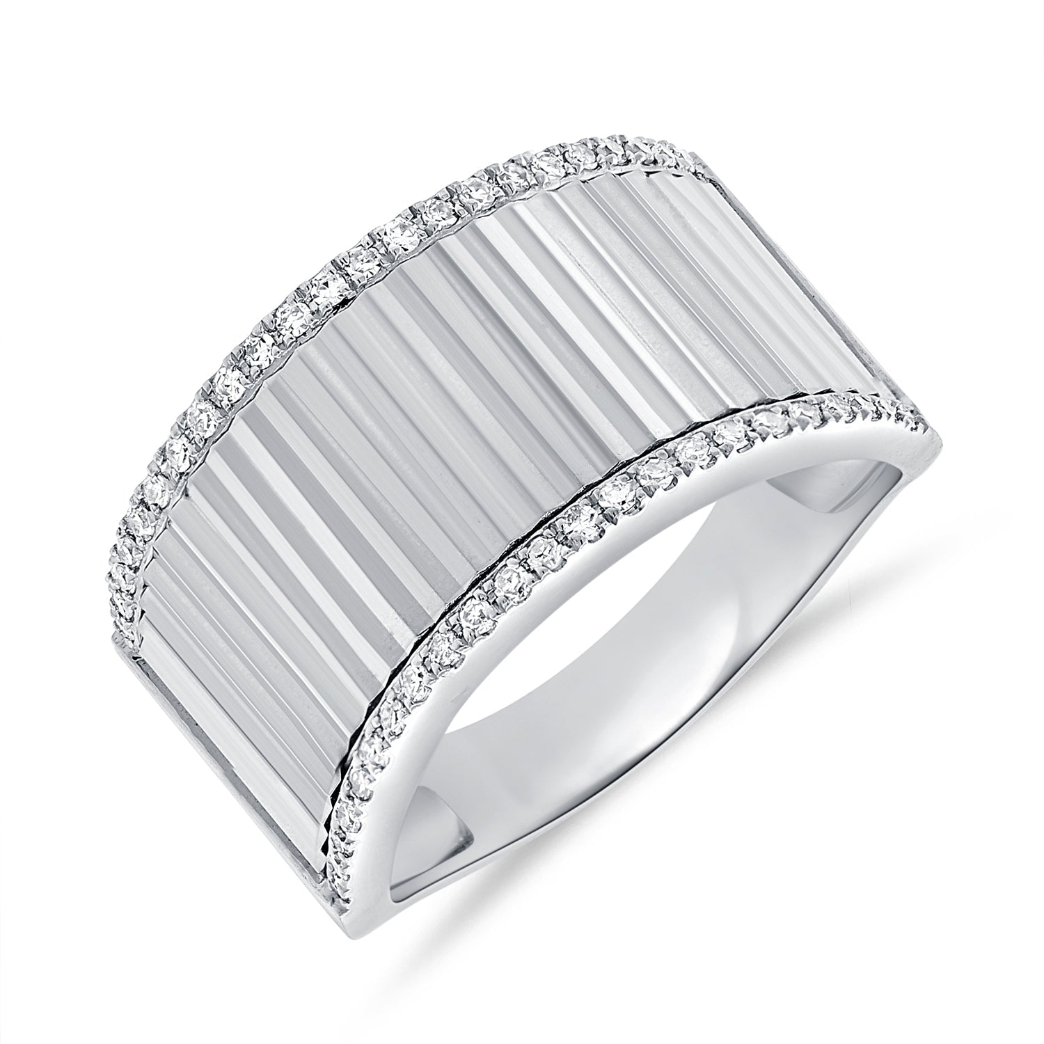 Diamond Fluted Band