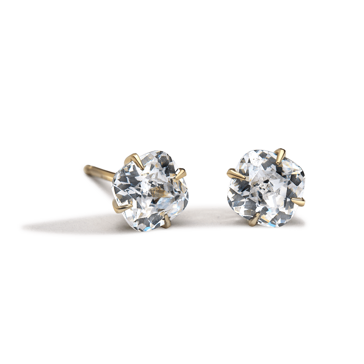 Cushion Studs