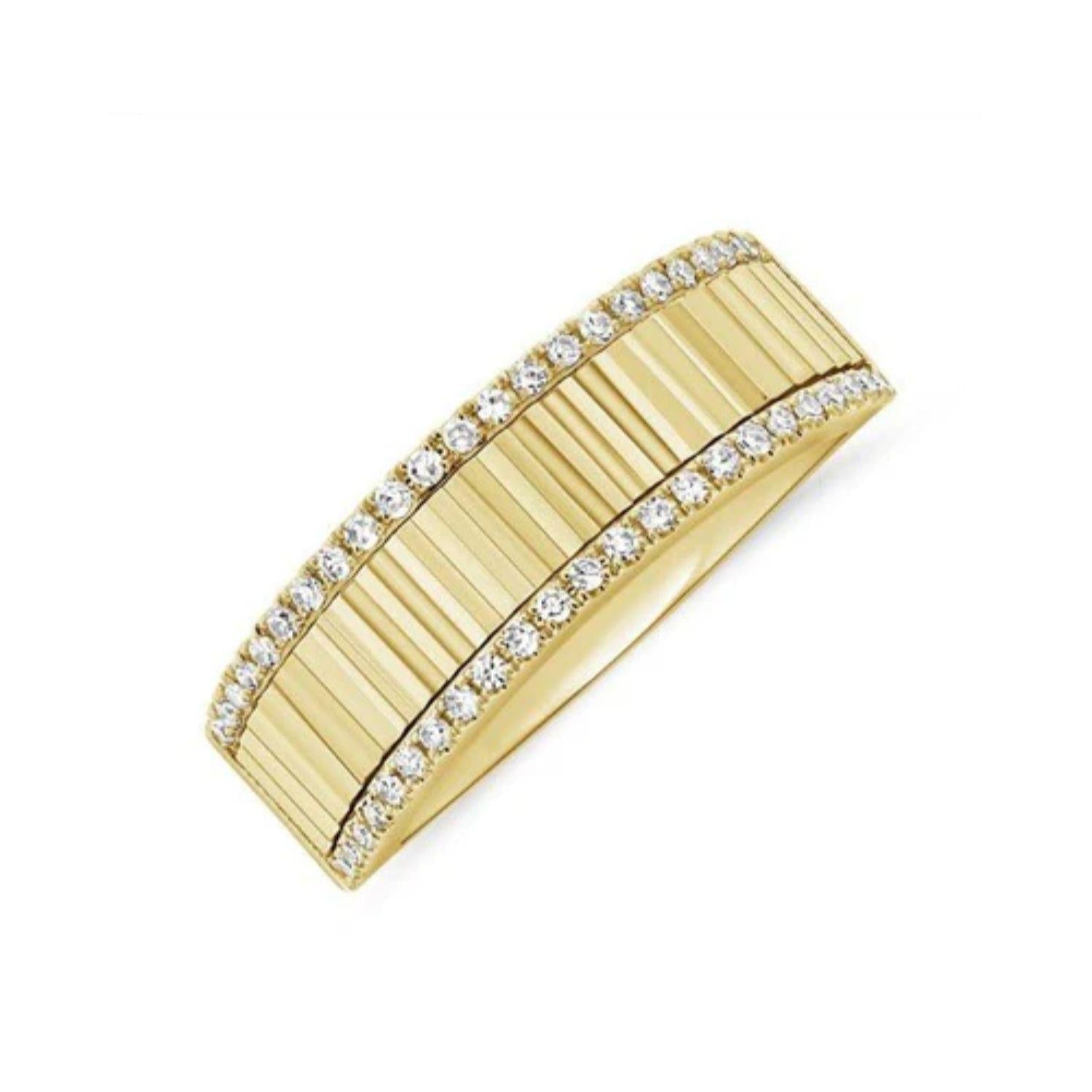 Diamond Fluted Band