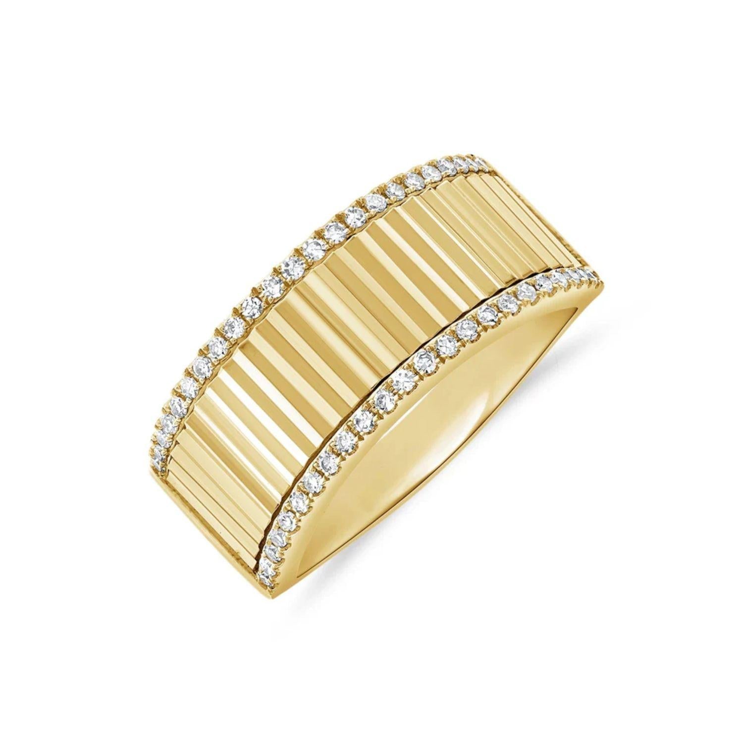 Diamond Fluted Band