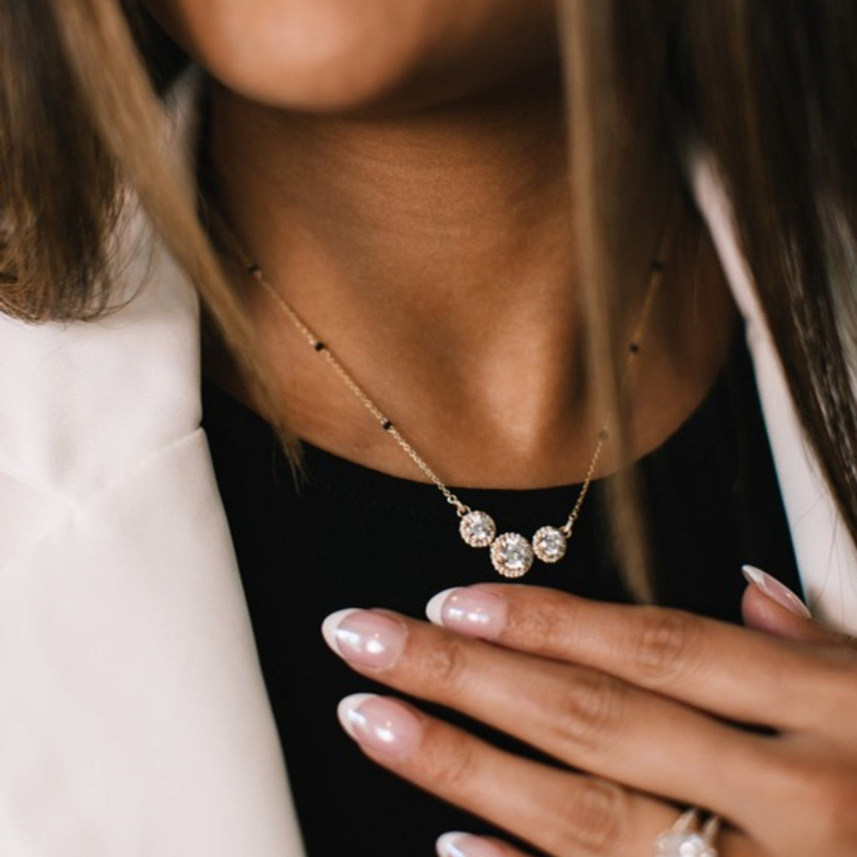 Three Stone Halo Mangalsutra