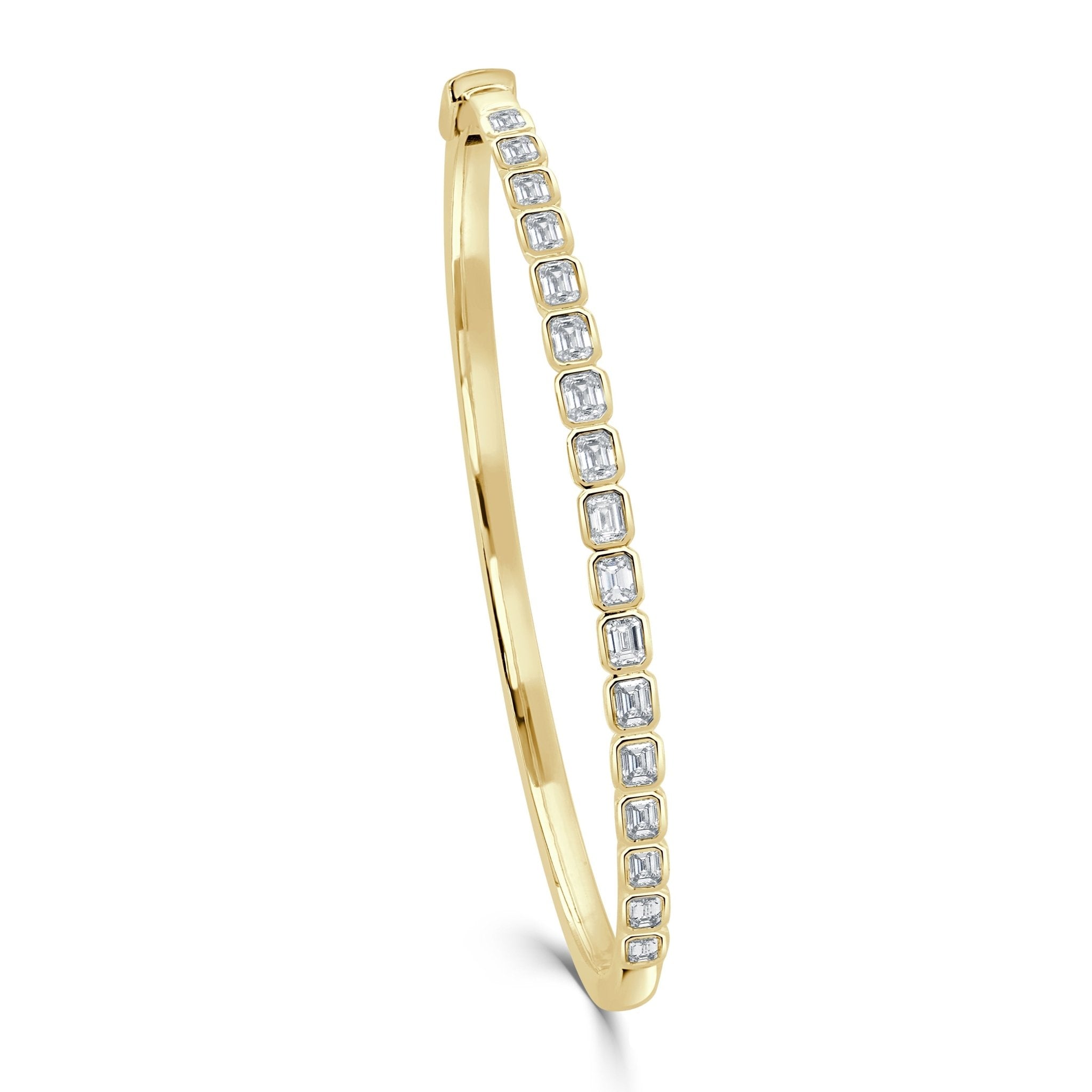 Emerald - Cut Diamond Bezel Set Bangle