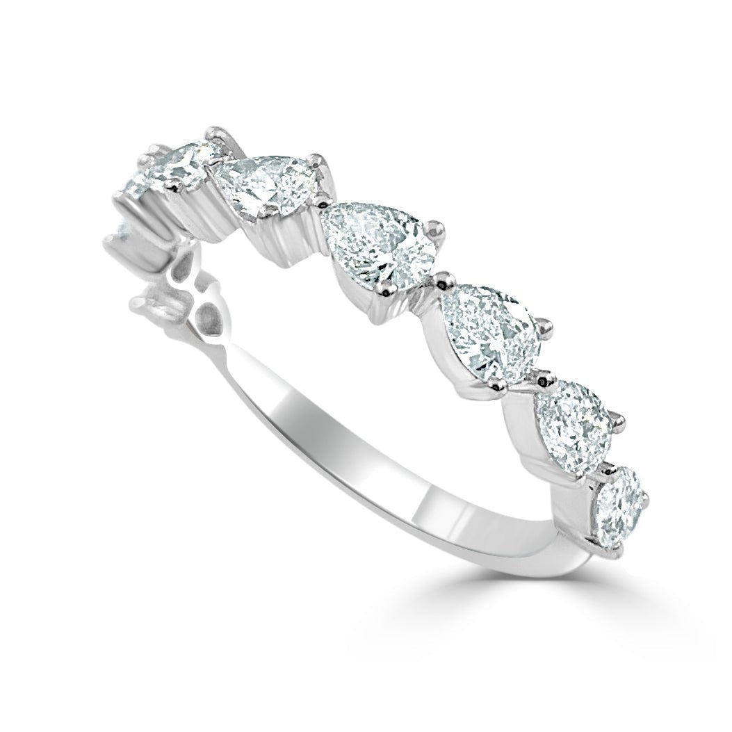 Pear - Shape Diamond Ring